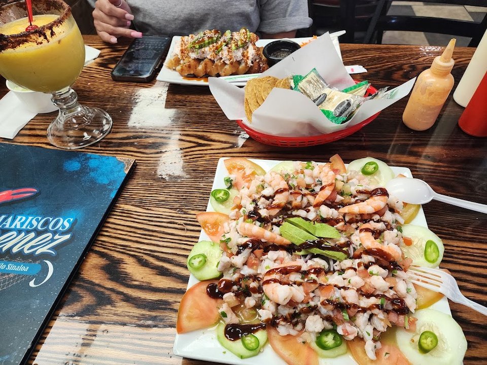 Botana Mariscos Jimenez